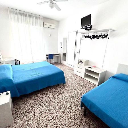 B&B Moresco Cattolica Eksteriør billede